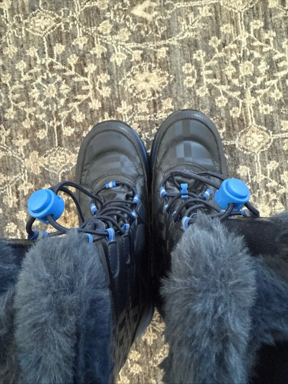 Youth Girls Lands’ End Navy Winter Snow Boots with Faux Fur Trim